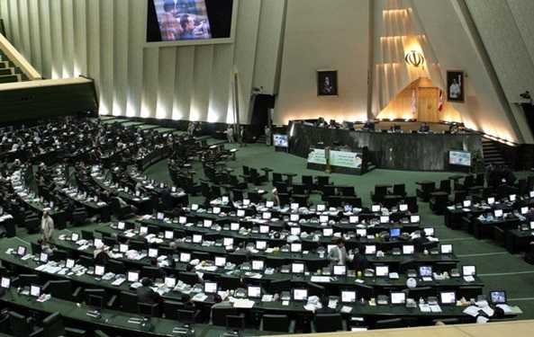 نامه مهم به قالیباف و پزشکیان برای متناسب‌سازی حقوق فرهنگیان بازنشسته و تامین اجتماعی