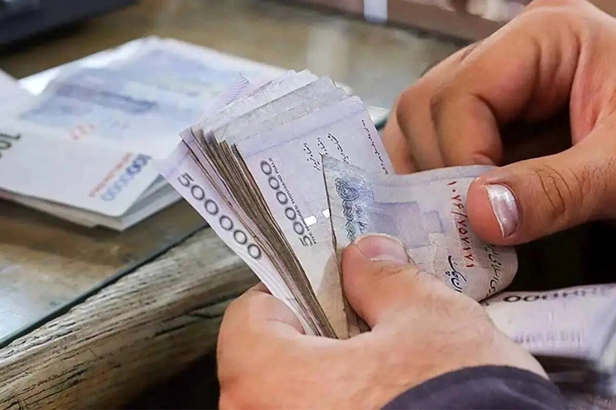 حداقل حقوق کارکنان دولت در ۱۴۰۴ مشخص شد / فوری