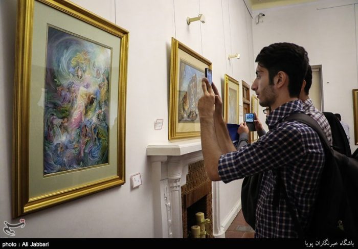 دانشگاه محمود فرشچیان ,