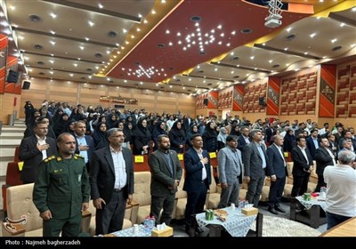 تکریم معلمان نمونه هرمزگان