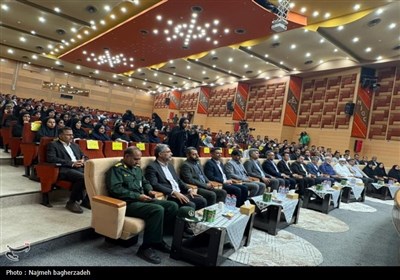 تکریم معلمان نمونه هرمزگان