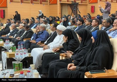 تکریم معلمان نمونه هرمزگان