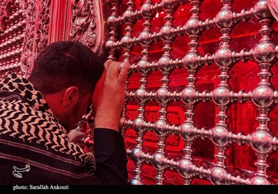 حال و هوای معنوی مسجد کوفه و سهله در ایام اربعین حسینی