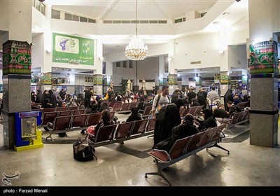 عبور شبانه زائران اربعین حسینی از مرز خسروی