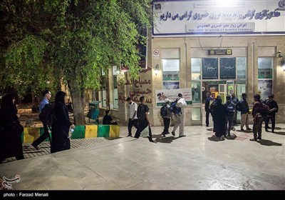عبور شبانه زائران اربعین حسینی از مرز خسروی