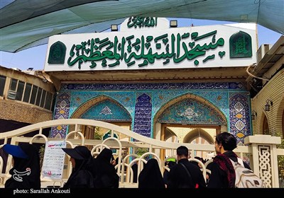 حال و هوای معنوی مسجد کوفه و سهله در ایام اربعین حسینی